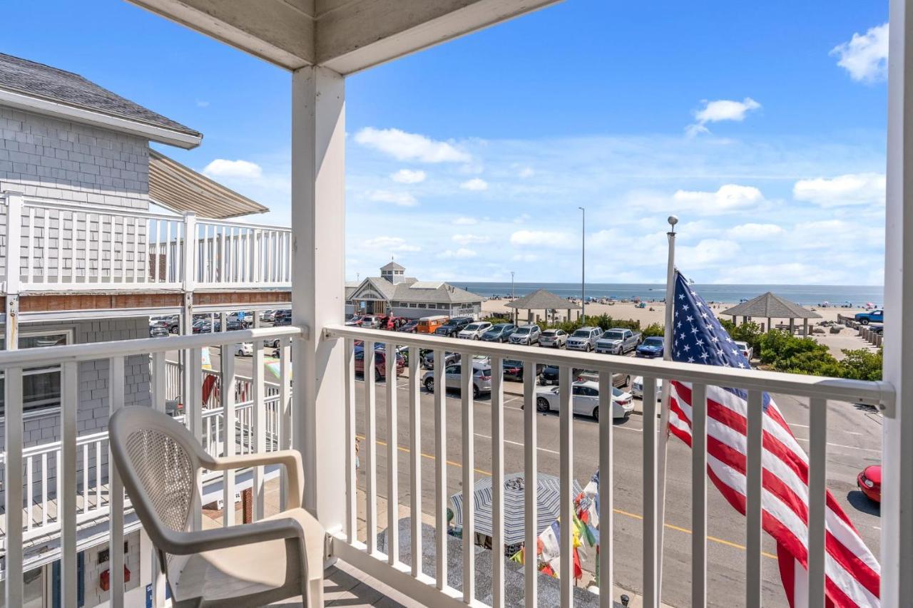 Water Views - Private Balcony - The Americana Hampton Exterior photo