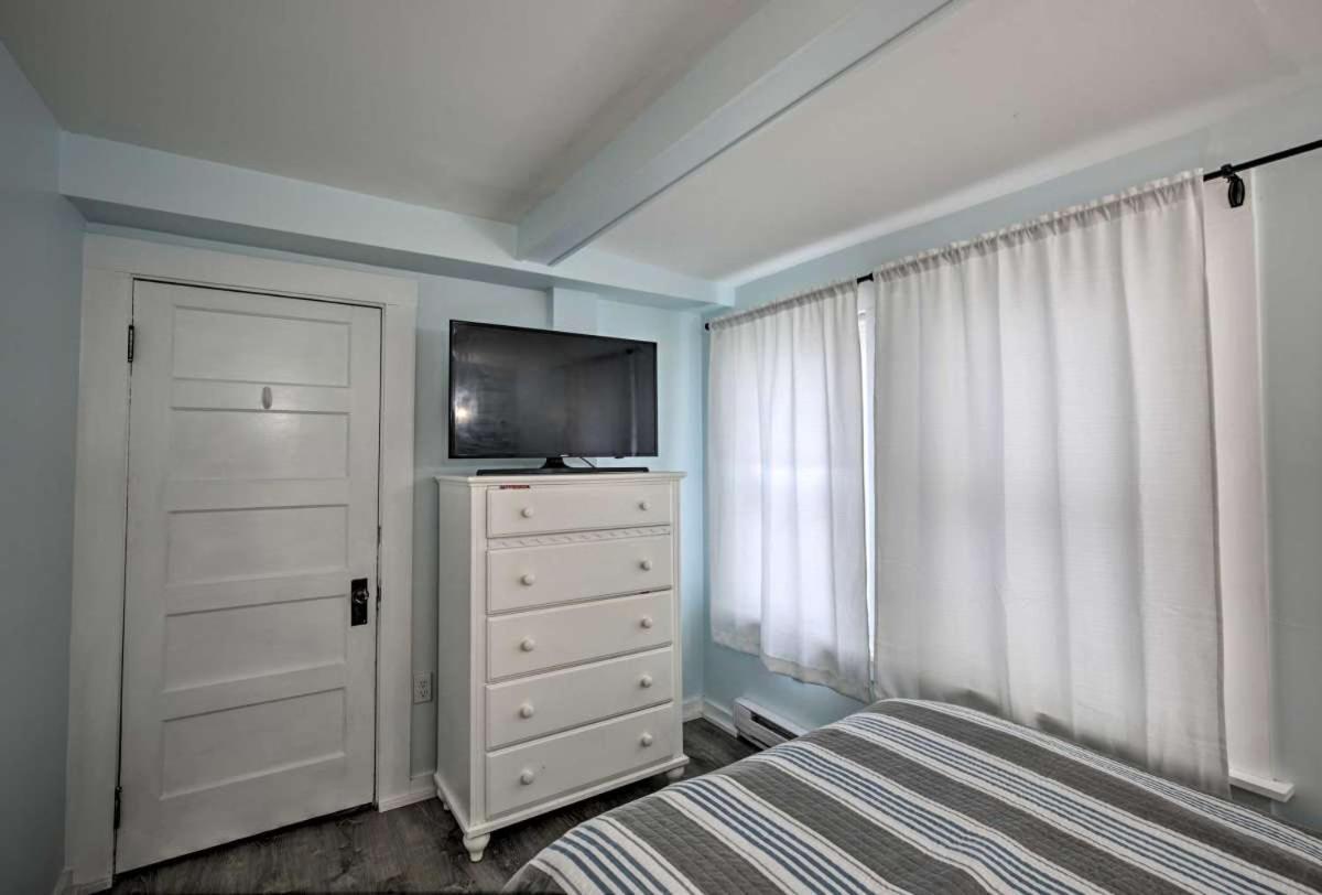 Water Views - Private Balcony - The Americana Hampton Exterior photo